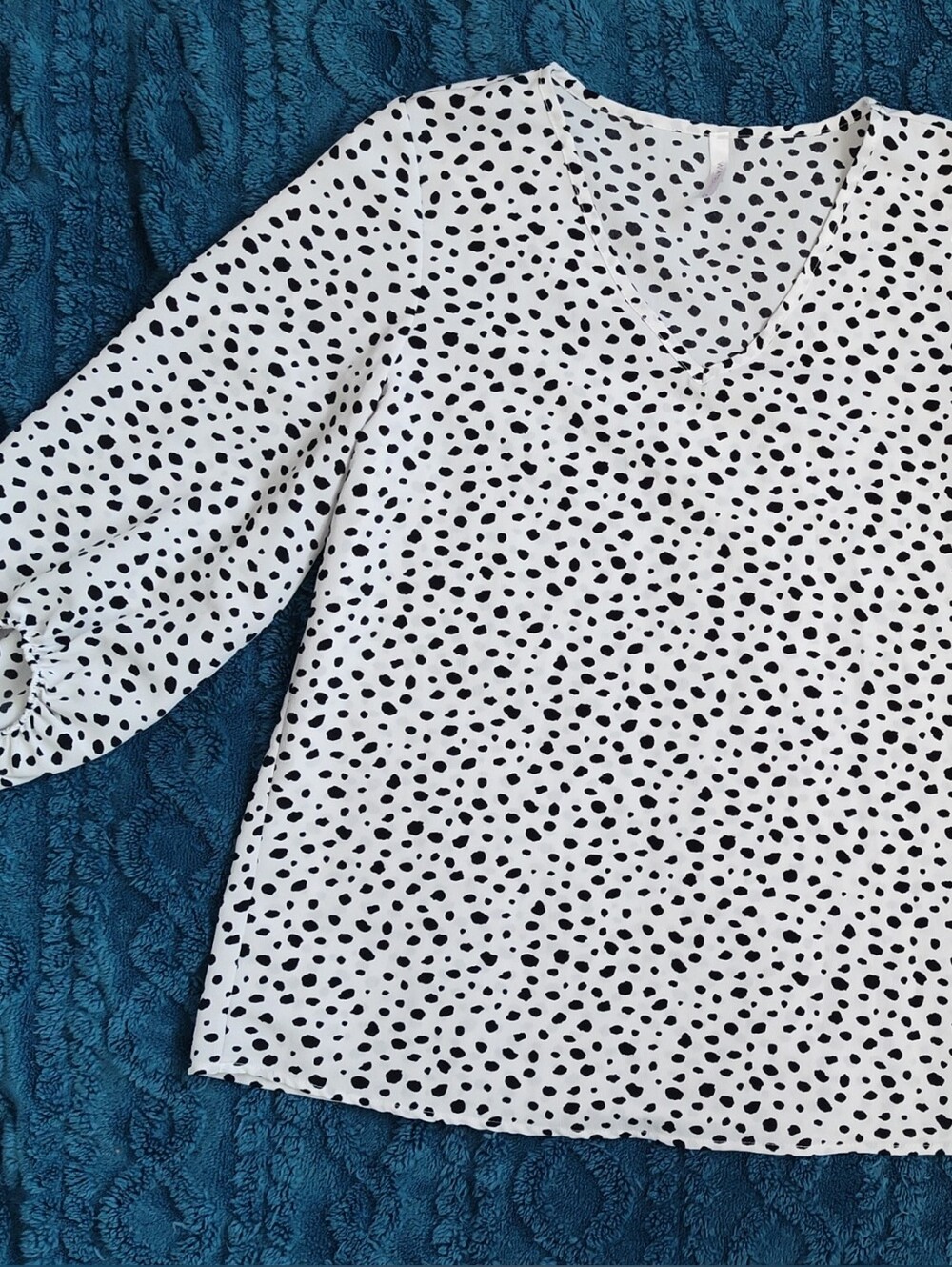 White and Black Polka Dot Blouse - V-Neck Puff Sleeve
